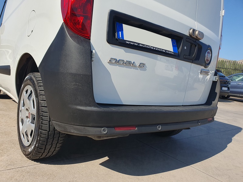 
								FIAT Professional Doblò 1.6 MJ-2 120CV PC-TN Cargo 3 Posti P. Lat. Lounge full									