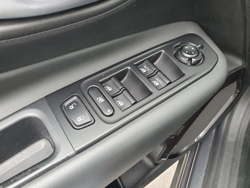 
								JEEP Renegade 1.3 T4 190CV PHEV AT6 4xe Limited full									