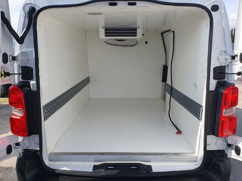 
								OPEL Vivaro 2.0 Diesel 145CV L2H1 Frigo FNAX 0°C M Enjoy full									
