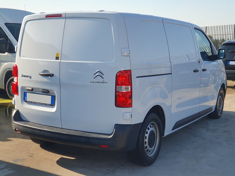 
								CITROËN Jumpy 1.5 BlueHDi 120CV L2H1 Cargo M Comfort full									