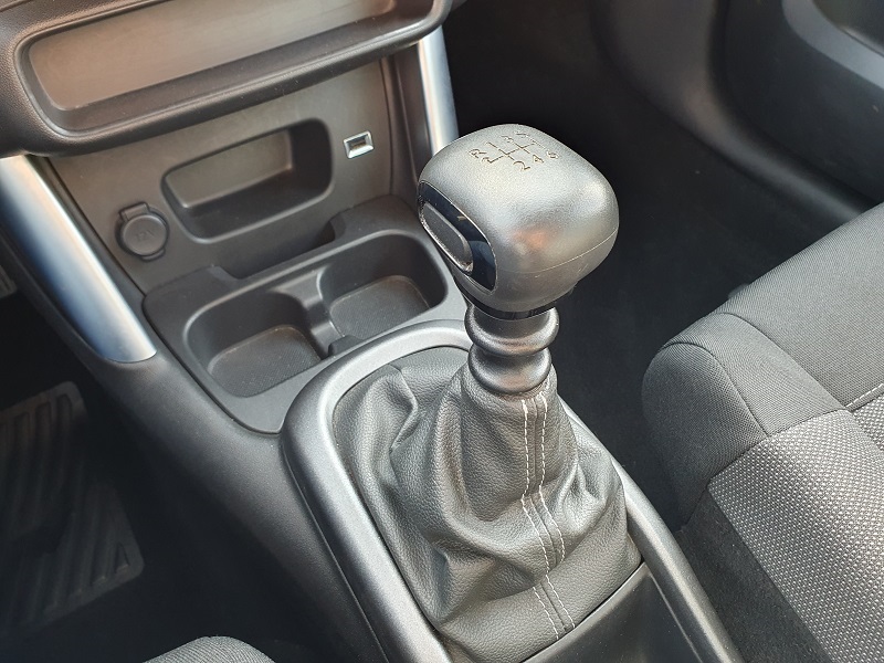 
								CITROËN C3 Aircross 1.2 PureTech Turbo 110CV SHINE full									