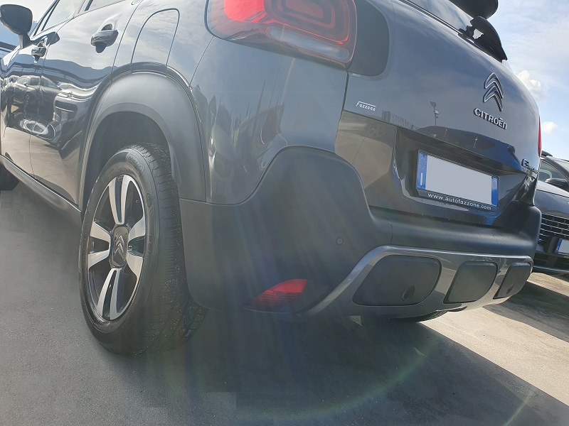 
								CITROËN C3 Aircross 1.2 PureTech Turbo 110CV SHINE full									