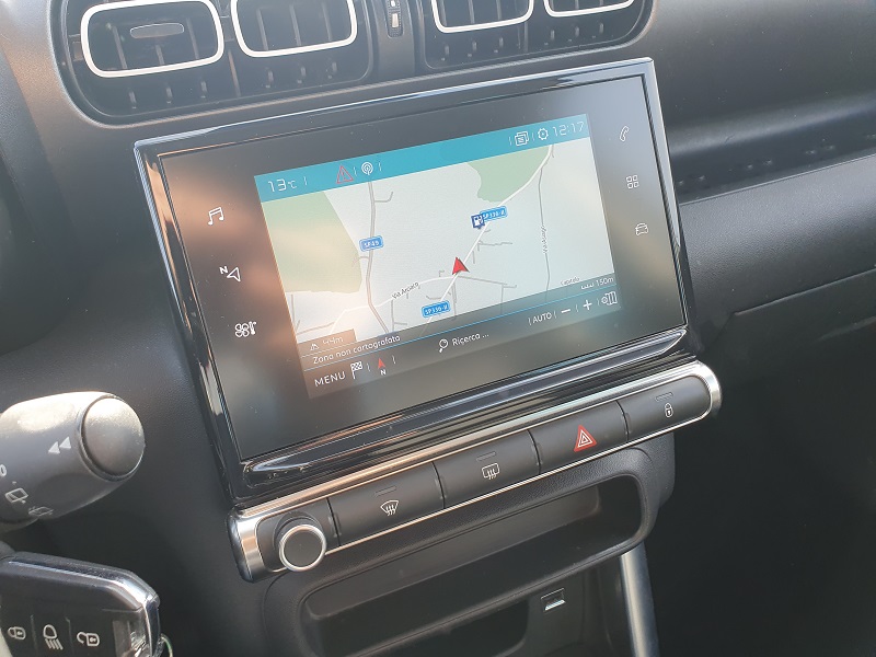 
								CITROËN C3 Aircross 1.2 PureTech Turbo 110CV SHINE full									