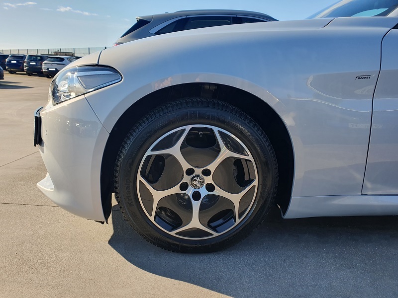 
								ALFA ROMEO Giulia 2.2 TD 160CV AT8 Q2 Super Business full									