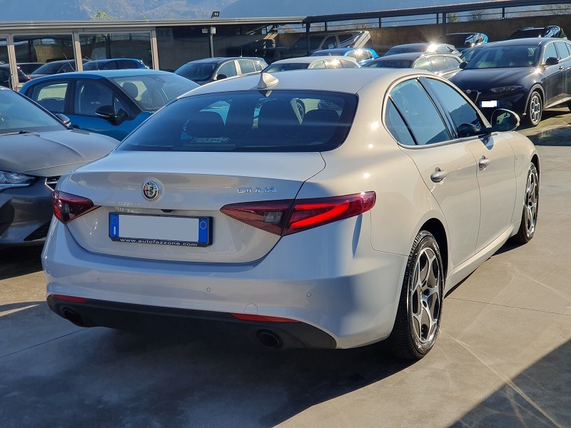 
								ALFA ROMEO Giulia 2.2 TD 160CV AT8 Q2 Super Business full									