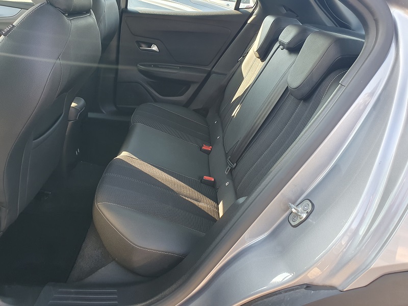 
								OPEL Mokka 1.5 Diesel 110CV Elegance full									