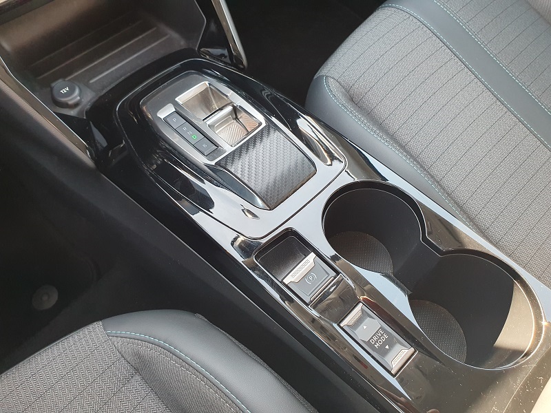 
								PEUGEOT e-208 II 136CV Motore Elettrico Allure 50kWh full									