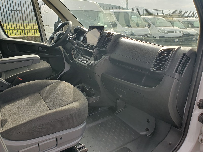 
								FIAT Professional Ducato 2.2 MJ-3 180CV AT9 L4H2 Cargo Maxi full									