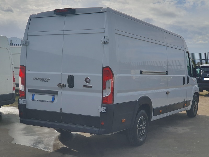 
								FIAT Professional Ducato 2.2 MJ-3 180CV AT9 L4H2 Cargo Maxi full									