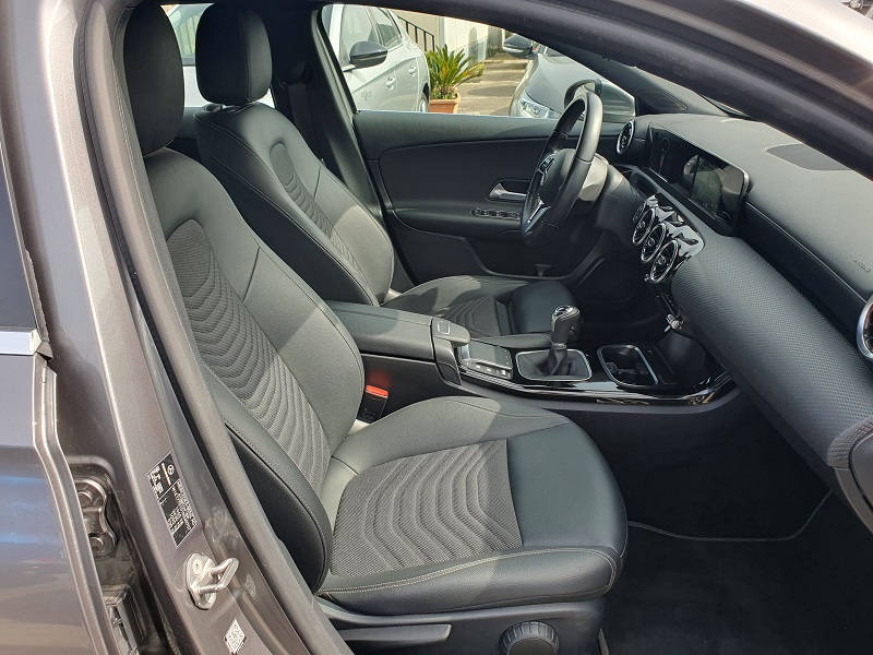 
								MERCEDES-BENZ Classe A 180d 2.0 116CV Business full									