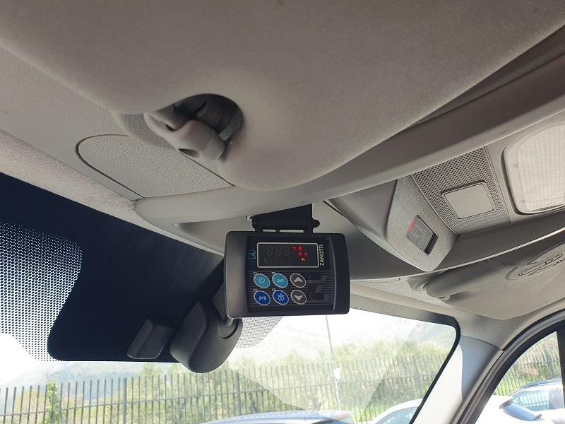 
								Renault Master T33 2.3 dCi 135CV L2H2 FNAX 0°C ICE full									