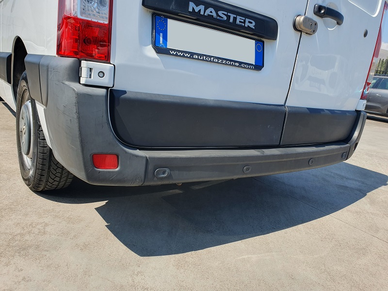 
								Renault Master T33 2.3 dCi 135CV L2H2 FNAX 0°C ICE full									