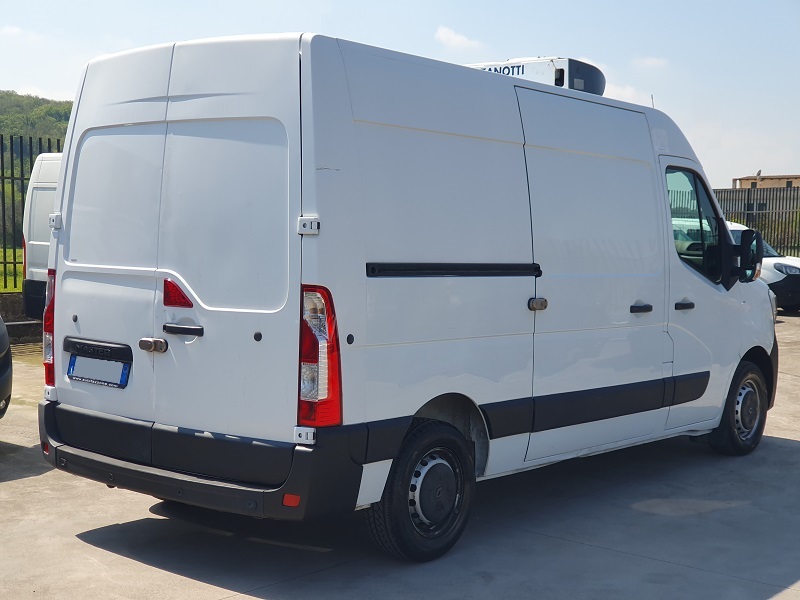 
								Renault Master T33 2.3 dCi 135CV L2H2 FNAX 0°C ICE full									