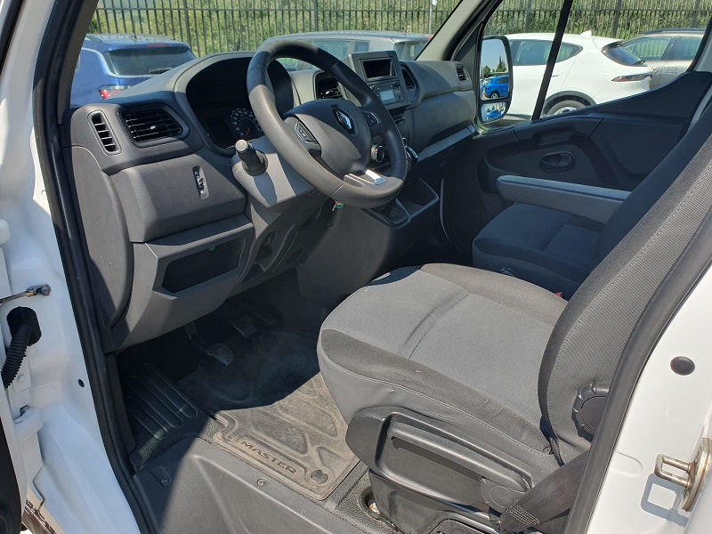 
								Renault Master T33 2.3 dCi 135CV L2H2 FNAX 0°C ICE full									