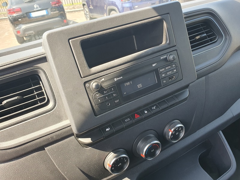 
								Renault Master T33 2.3 dCi 135CV L2H2 FNAX 0°C ICE full									