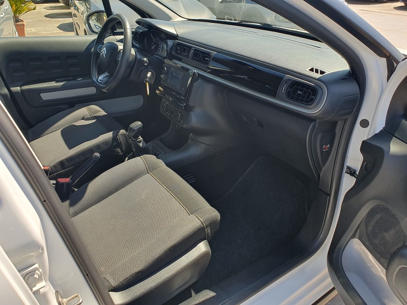 
								CITROËN C3 III Restyling 1.2 PureTech 83CV Feel full									