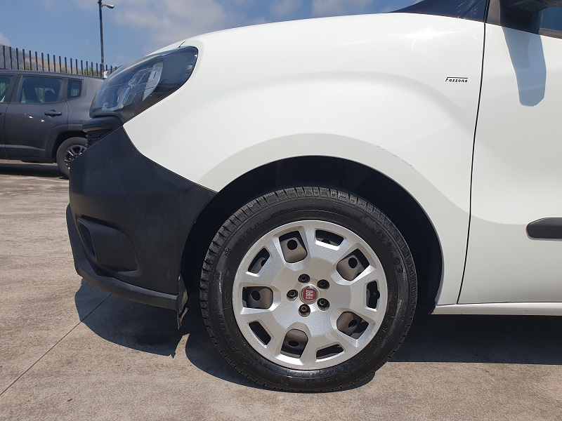 
								FIAT Doblò 1.6 MultiJet-2 120CV PC-TN Combi N1 Easy full									