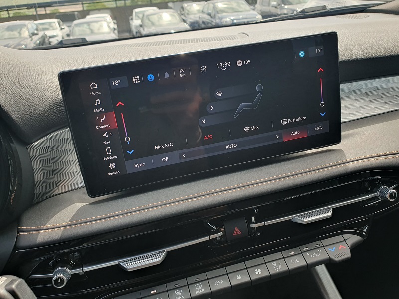 
								ALFA ROMEO Tonale 1.3 PHEV 280CV AT6 Q4 Ti full									