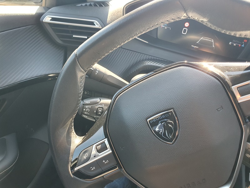 
								PEUGEOT NEW 208 1.2 PT Turbo 100CV S&S Allure full									