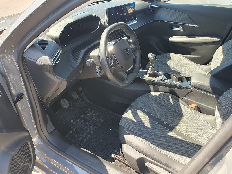 
								PEUGEOT NEW 208 1.2 PT Turbo 100CV S&S Allure full									