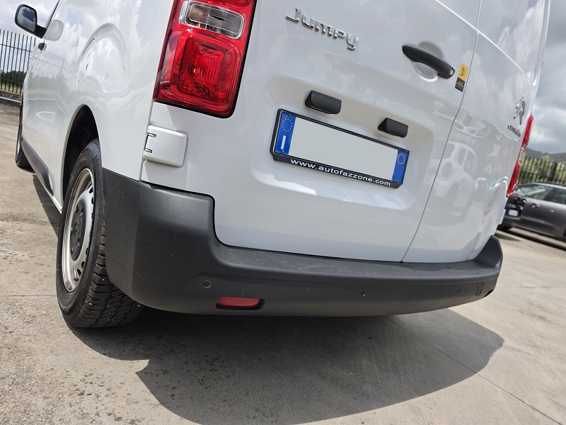 
								CITROËN Jumpy 1.5 BlueHDi 120CV L2H1 Cargo P. Lat. M Club full									