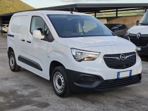 OPEL Combo E 1.5D 100CV L1 650Kg Cargo Edition