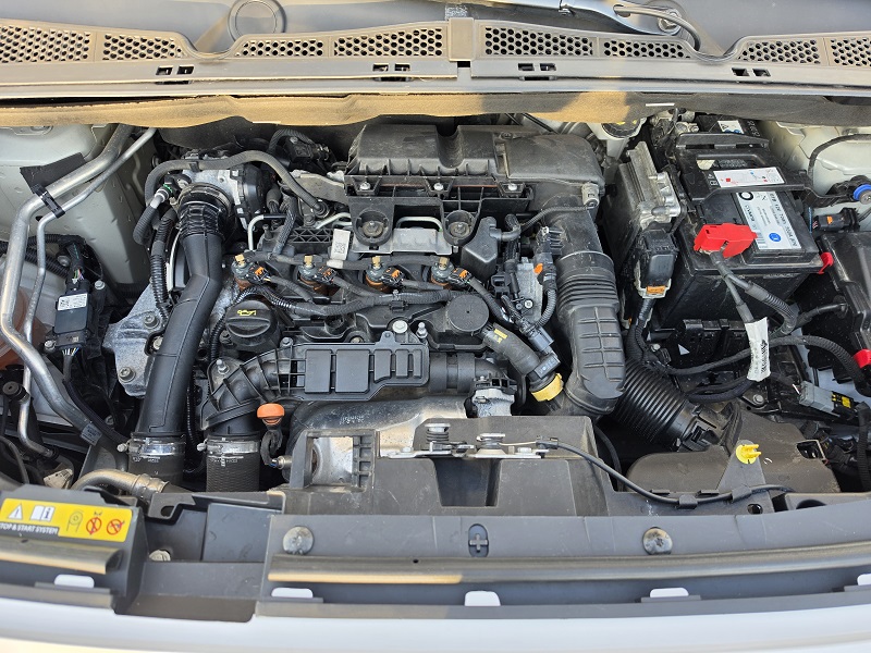 
								OPEL Combo E 1.5D 100CV L1 650Kg Cargo Edition full									
