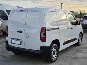OPEL Combo E 1.5D 100CV L1 650Kg Cargo Edition