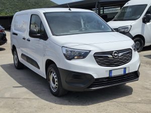 OPEL Combo E 1.5D 130CV L2 Cargo 950KG Edition