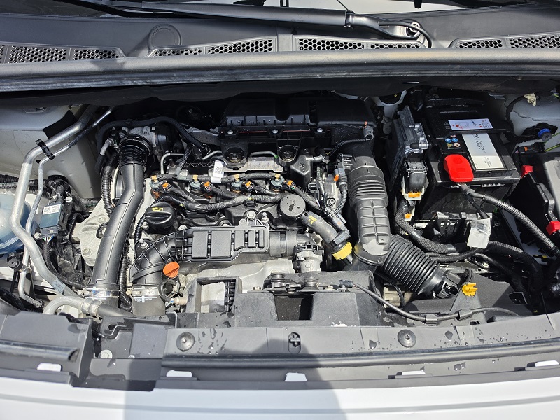 
								OPEL Combo E 1.5D 130CV L2 Cargo 950KG Edition full									