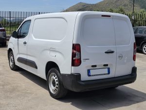 OPEL Combo E 1.5D 130CV L2 Cargo 950KG Edition