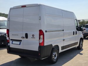 FIAT Professional Ducato 33Q 2.2 MJ-3 140CV L2H2 Cargo