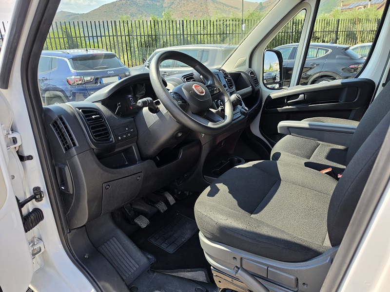 
								FIAT Professional Ducato 33Q 2.2 MJ-3 140CV L2H2 Cargo full									