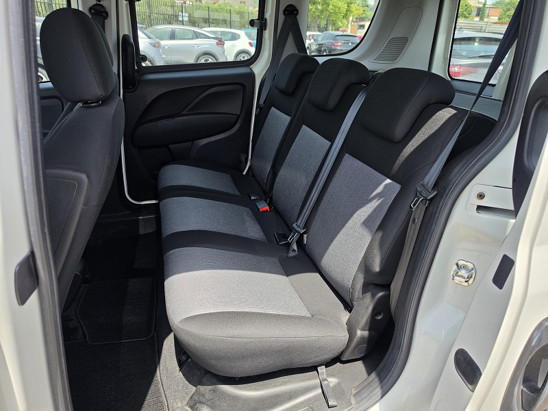 
								FIAT Doblò III Facelift 1.3 MJ 95CV PC-TN Combi N1 Easy full									