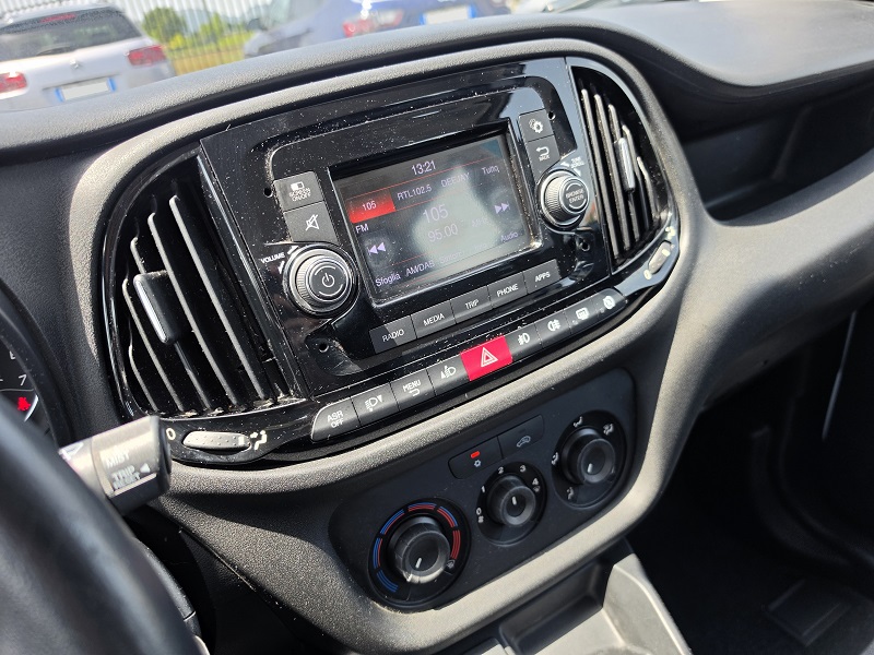 
								FIAT Doblò III Facelift 1.3 MJ 95CV PC-TN Combi N1 Easy full									