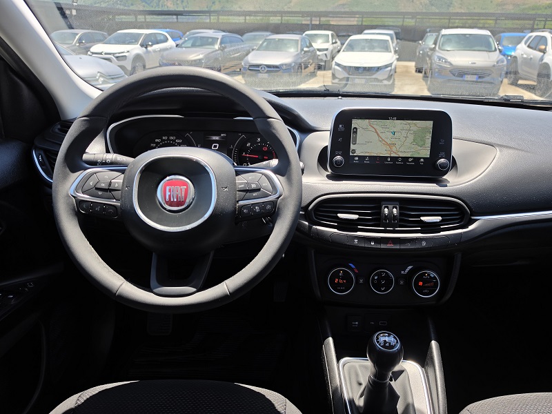 
								FIAT Tipo 1.3 MultiJet-2 95CV S&S 5 Porte Business full									