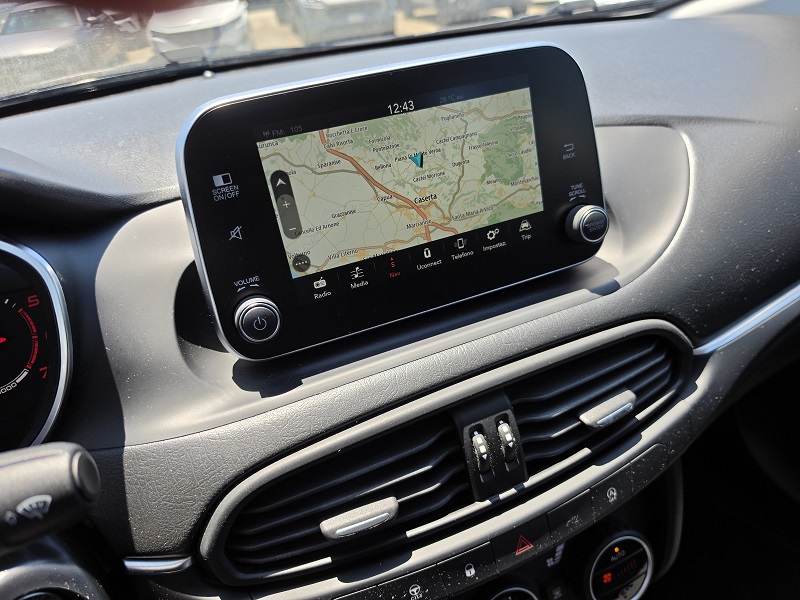 
								FIAT Tipo 1.3 MultiJet-2 95CV S&S 5 Porte Business full									