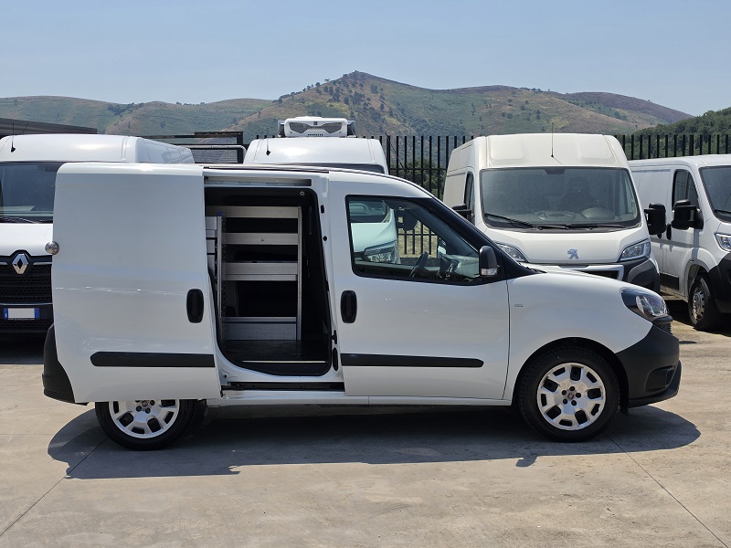 
								FIAT Doblò 1.6 MultiJet-2 105CV E6 Cargo CH1 Porta Laterale Lounge full									