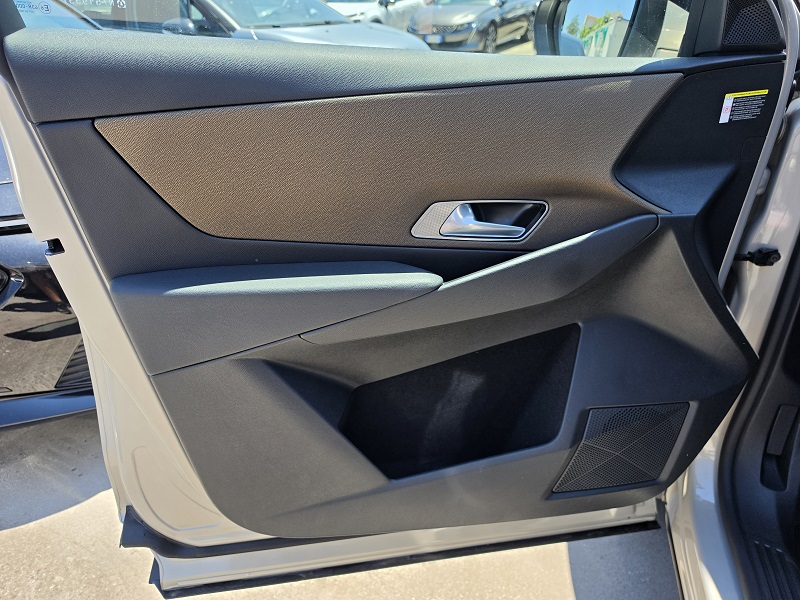 
								DS Automobiles DS7 Crossback 1.5 BlueHDi 130CV Business full									