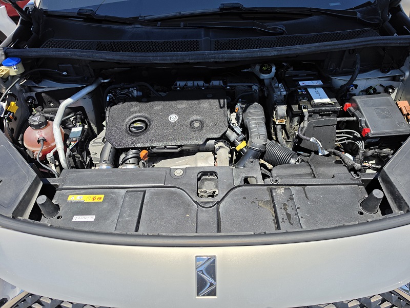 
								DS Automobiles DS7 Crossback 1.5 BlueHDi 130CV Business full									