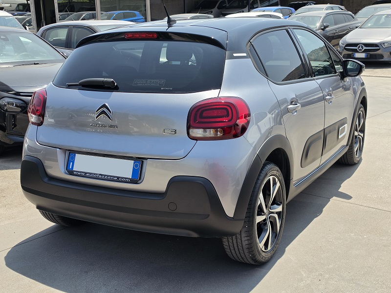 
								CITROËN C3 1.2 PureTech 83CV SHINE Pack full									