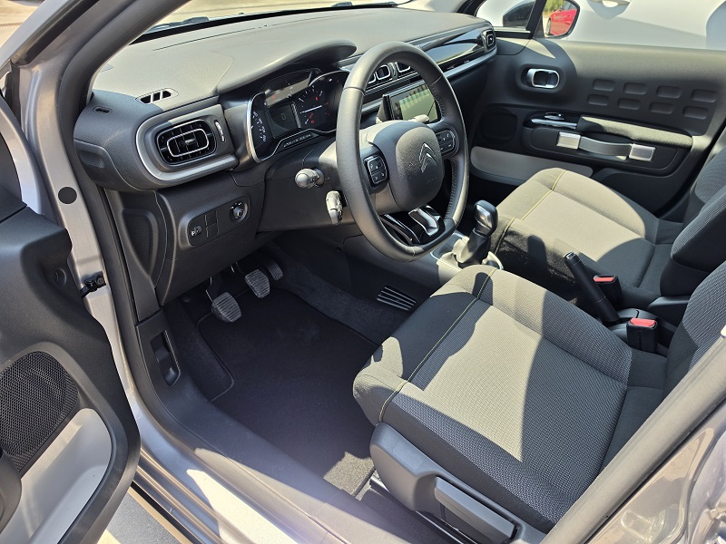 
								CITROËN C3 1.2 PureTech 83CV SHINE Pack full									