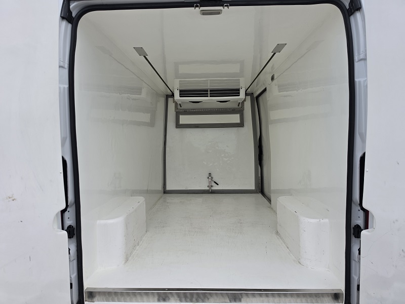 
								FIAT Ducato 33Q 2.2 MJ-3 120CV L3H2 FNAX 0° Porta Lat. full									