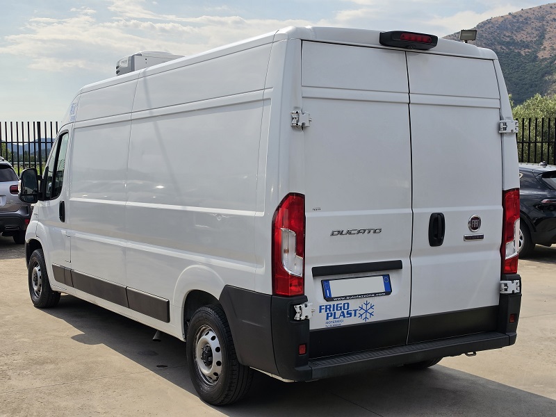 
								FIAT Ducato 33Q 2.2 MJ-3 120CV L3H2 FNAX 0° Porta Lat. full									