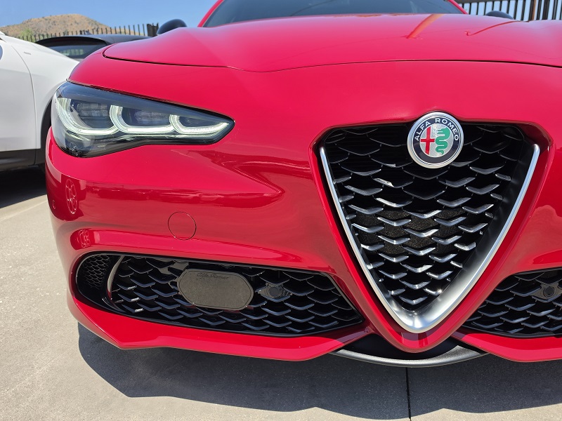 
								ALFA ROMEO Giulia 2.2TD 160CV AT8 Ti full									