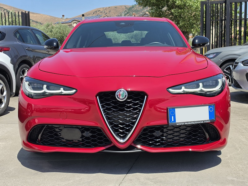 
								ALFA ROMEO Giulia 2.2TD 160CV AT8 Ti full									