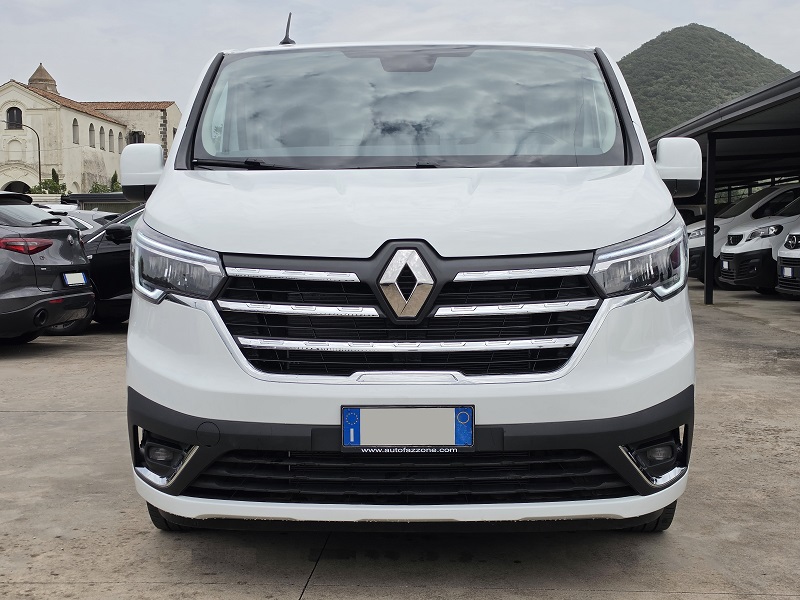 
								RENAULT Trafic 27 2.0 dCi 150CV L1H1 P. Lat. Advance full									