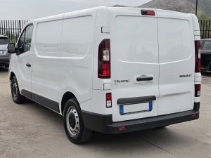RENAULT Trafic 27 2.0 dCi 150CV L1H1 P. Lat. Advance