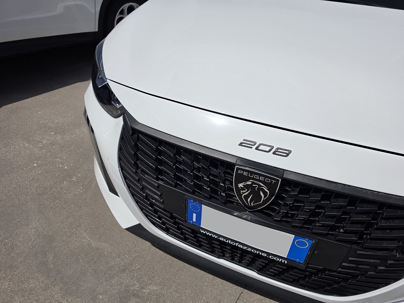 
								PEUGEOT NEW 208 1.2 PT Turbo 100CV Active full									