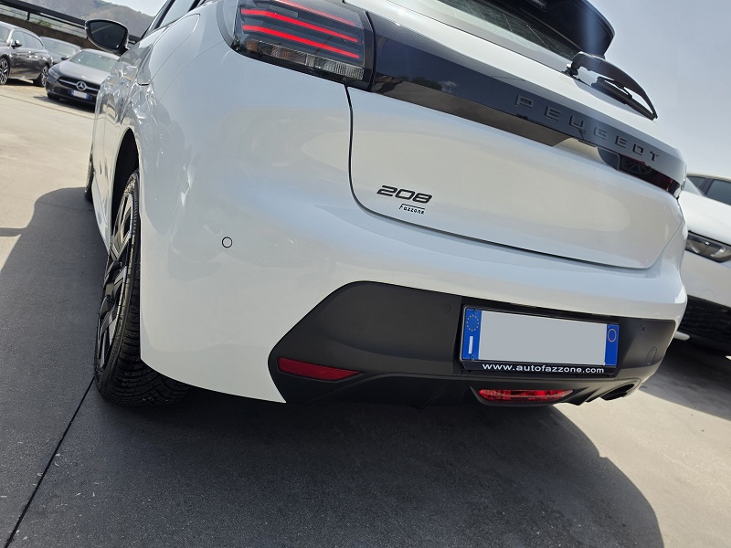 
								PEUGEOT NEW 208 1.2 PT Turbo 100CV Active full									